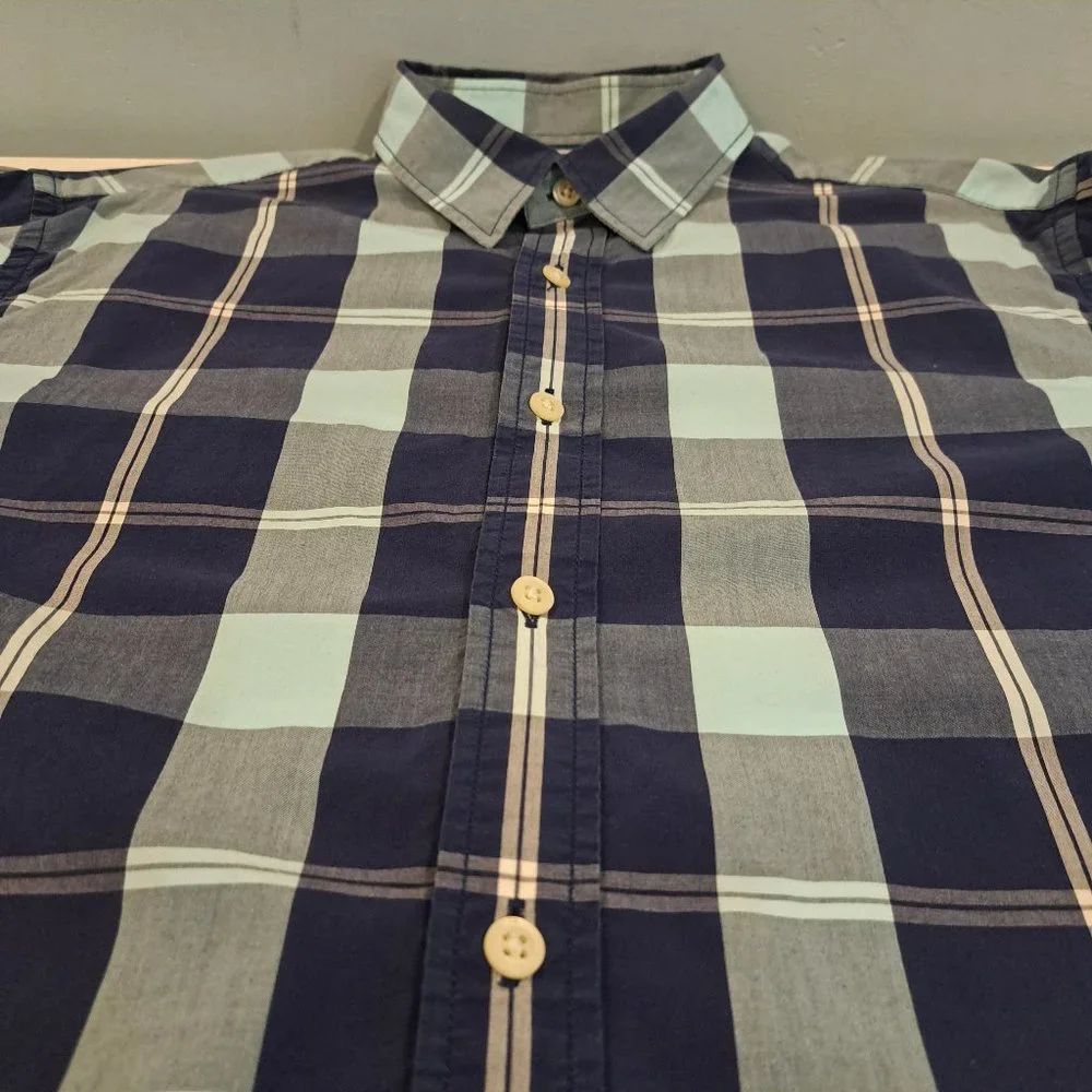 Banana Republic Soft Wash Slim Fit Men's Medium Button Down Long Sleeve Shirt